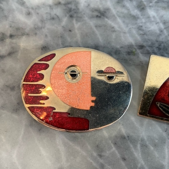 Pair Brooch De Passille Sylvestre Enamel Vintage MCM Made in Canada Face Flower - Picture 2 of 14